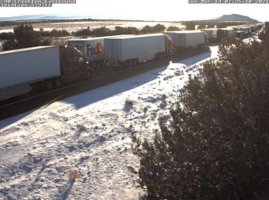 Truckers had to sleep on I-40 this weekend after ADOT shut down the interstate