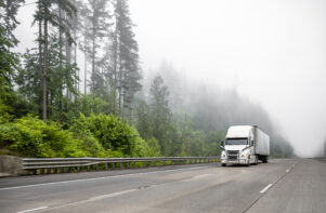 Truckstop survey reveals the benefits and challenges of being a trucker