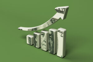 Making money as a truck driver: How much can you earn?