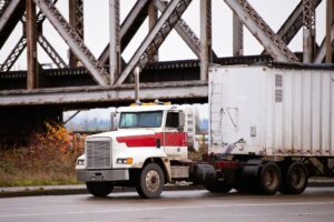 Big Trucking’s secret trick to impress Wall Street – and slam mom-and-pop fleet