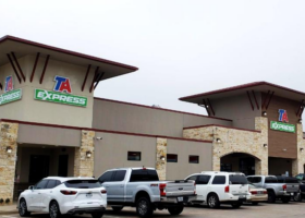 New TravelCenter of America opens in Carthage, Texas
