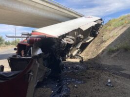 Semi crashed and fell from the I-5 overpass