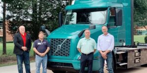 Fleetmaster Express First to Operate Volvo VNR Electric Trucks in Texas   
