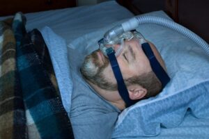 Startling study shows that almost half of all truck drivers are prone to sleep apnea