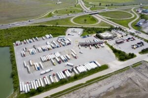 Top 10 Truck Stops in the U.S.