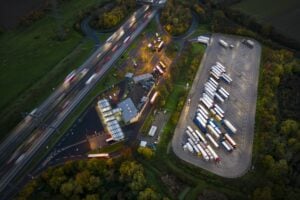 5 Tips for Truckers to Stay Safe at Truck Stops
