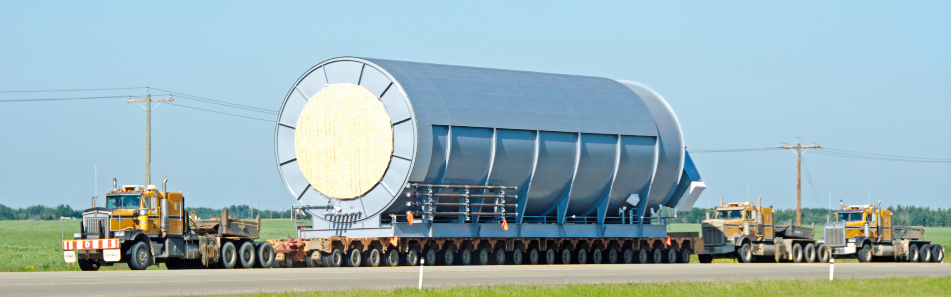 semi truck carrying large load