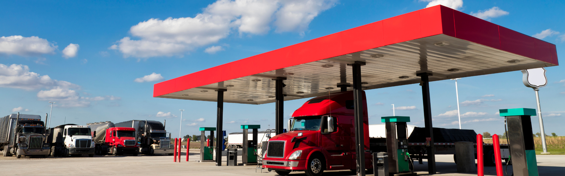semi trucks at truck stop