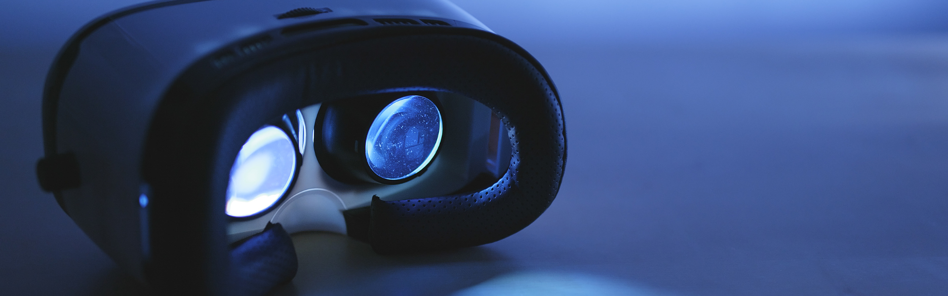 virtual reality headset