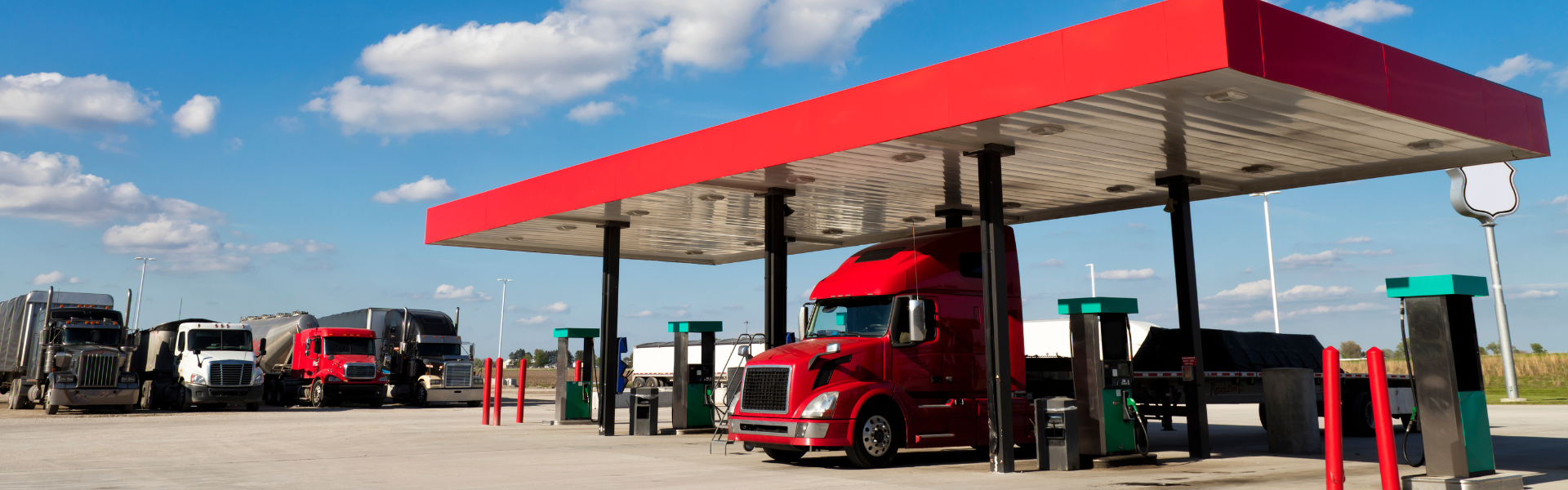 semi trucks at truck stop