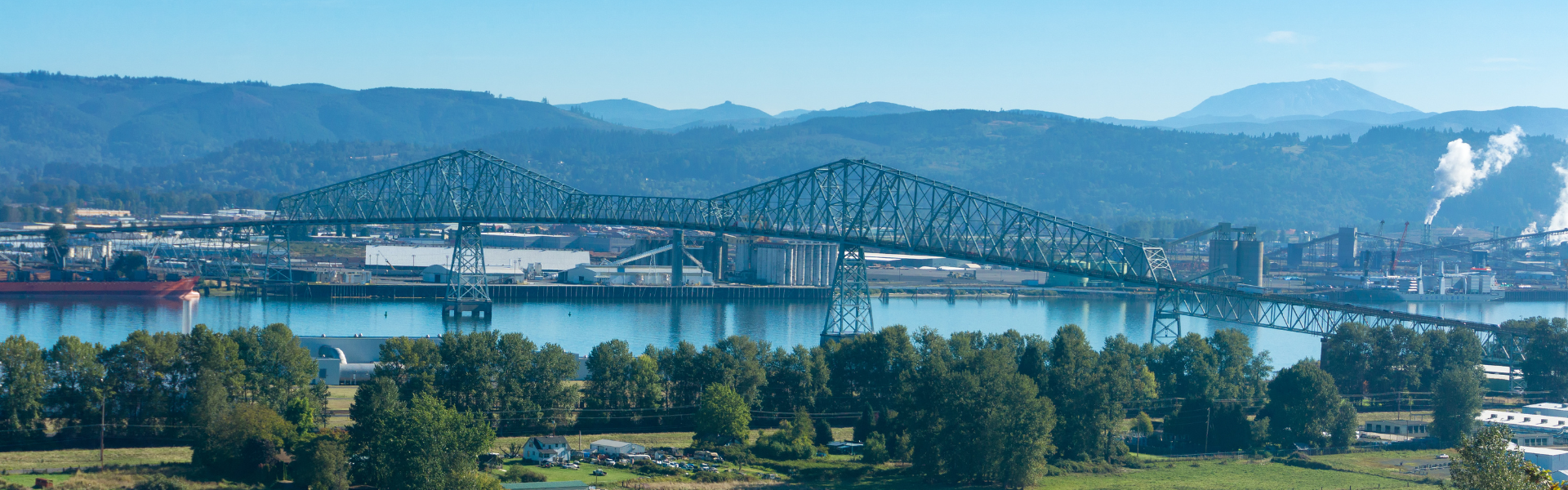 north for lewis river bridge in washington state