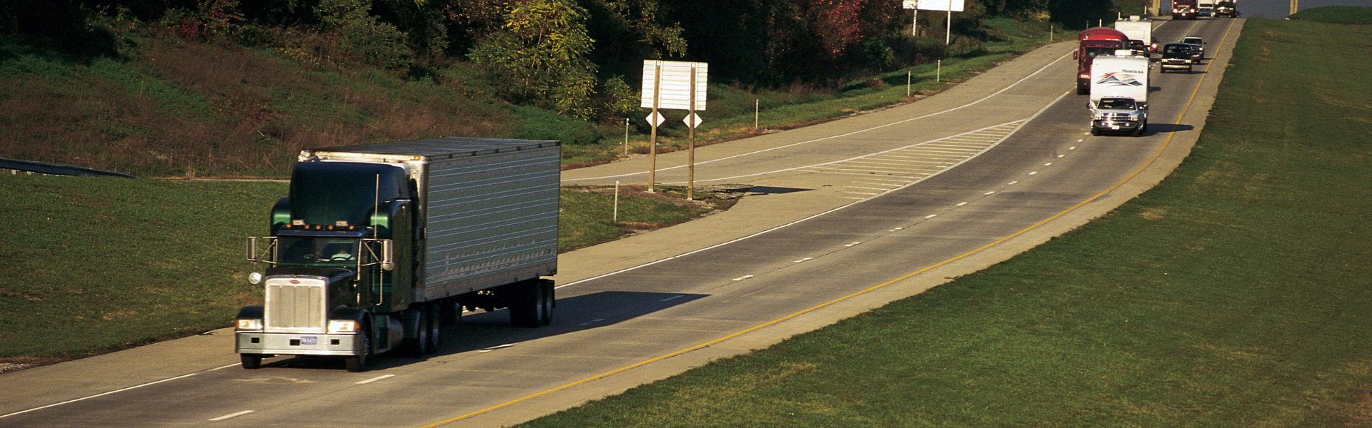 semi trucks traveling interstate highway ATRI research survey
