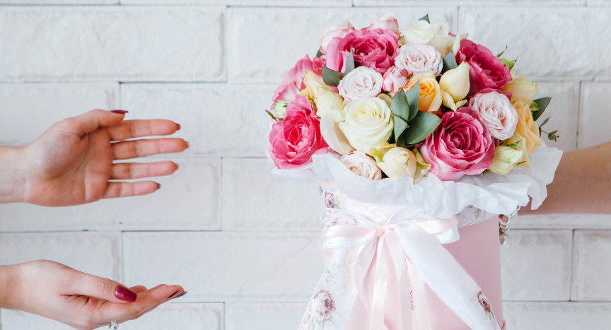 Valentine’s Day wouldn’t be the same without truckers delivering flowers, chocolates, and gifts across America. Discover how these drivers make holiday magic happen, the challenges they face, and why their work is essential to spreading love.