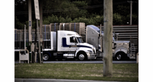 Women In Trucking Celebrates Drivers with Special Membership Offer