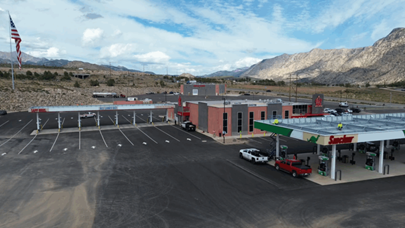 Sapp Bros. has opened a new travel center off I-15 in Toquerville, Utah, offering 60 truck parking spots, food options, showers, repair services, and more for truck drivers running western routes.