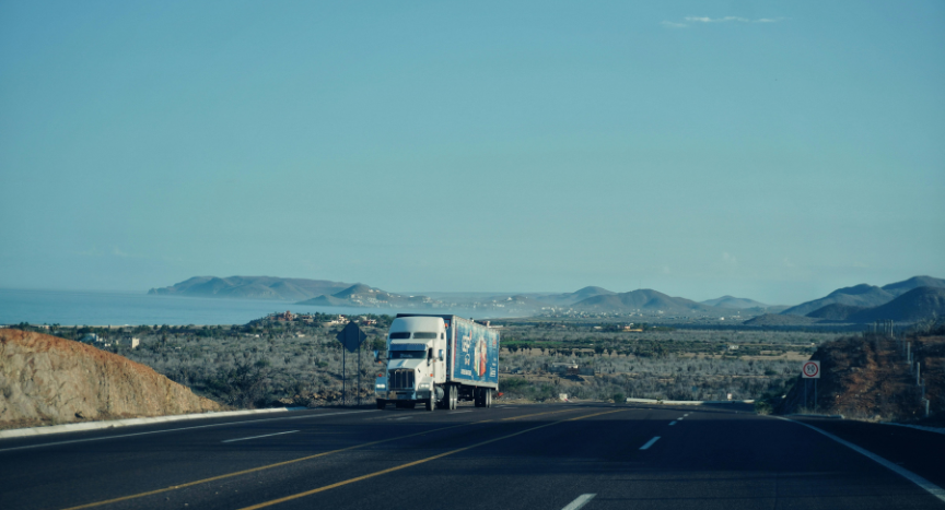 Join FTR’s free webinar to get insights on 2026 freight trends, trade policy, trucking capacity, and economic outlook. Essential information for truck drivers and carriers.