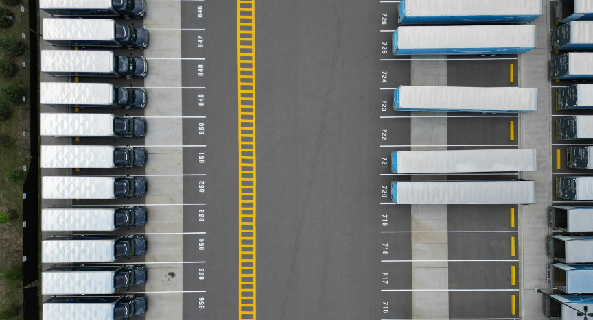 Truck parking shortages vary by metro area. Learn how drivers can plan stops more effectively when parking supply and demand do not align in major freight markets.