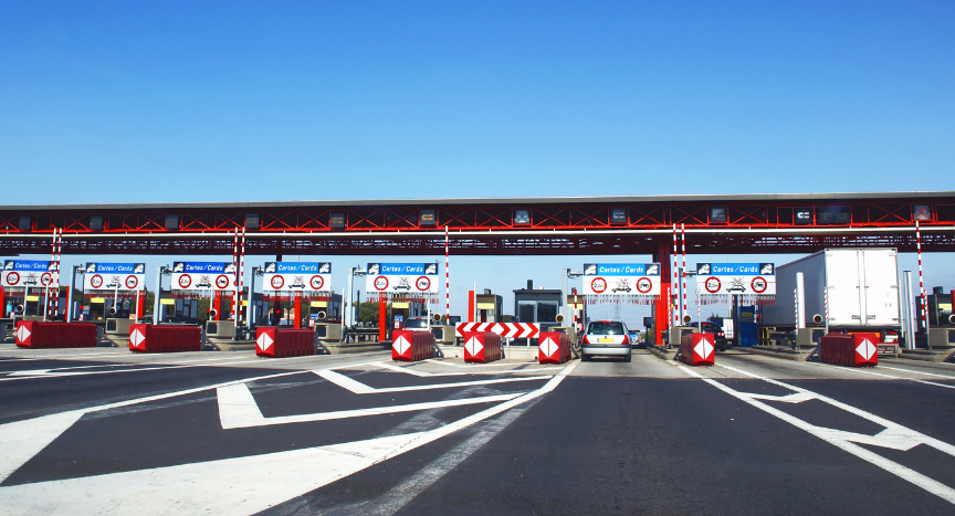 New Mexico DOT warns truck drivers about a toll scam demanding payment in a state with no toll roads. Learn how to spot fraudulent texts, emails, and fake toll notices.