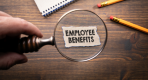 How Truck Drivers Should Compare Benefits Before Taking a Job