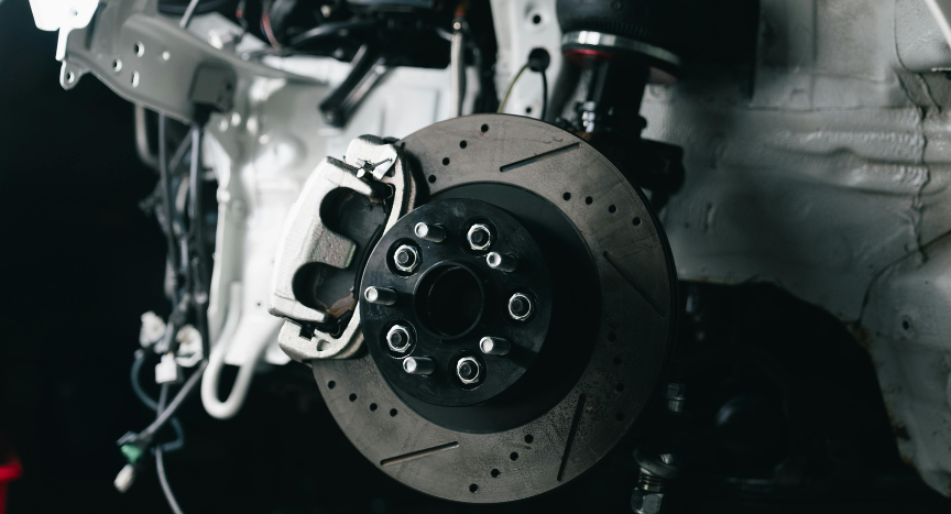 CDL air brakes test questions explained with pressure ranges, inspection steps, and key concepts to help you pass the exam the first time.