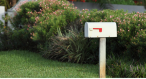 How Truck Drivers Can Manage Mail While on the Road