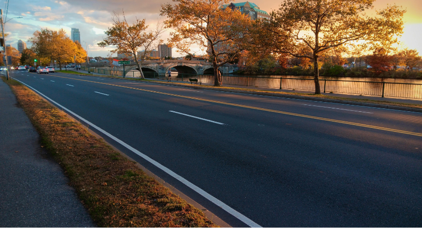 Trucking’s Most Recognizable Roadside Attractions That Drivers Can Actually Visit