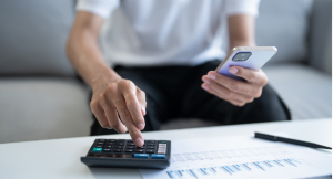 How Wyoming Truck Driver Pay Compares Across the State