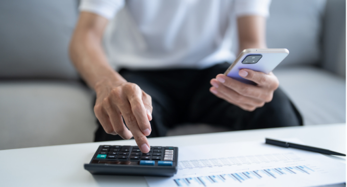 How Wyoming Truck Driver Pay Compares Across the State