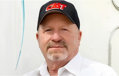 CAST Specialty Transportation driver Tommy Cash has received the 2026 CVSA International Driver Excellence Award after logging more than 3.6 million crash-free miles and over 1,000 Level VI inspections.