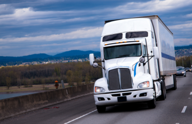 Learn the differences between reefer and dry van trailers, including freight types, equipment, operating costs, and what drivers should consider before choosing either operation.