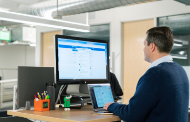 Learn how truck drivers can use LinkedIn to improve visibility, connect with transportation professionals, research fleets, and create stronger long-term career opportunities.