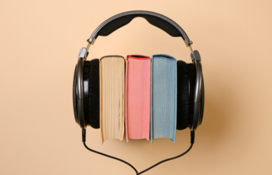 Compare the best audiobook apps for truck drivers, including Audible, Libby, Spotify, and Everand, based on cost, offline listening, and monthly limits.
