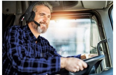 Learn how to evaluate trucking headset features including noise reduction, battery life, comfort, controls, durability, Bluetooth connectivity, and listening volume.