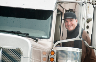 Learn how OTR drivers manage multi-stop runs with organized paperwork dock planning and simple systems that reduce delays and keep deliveries on schedule