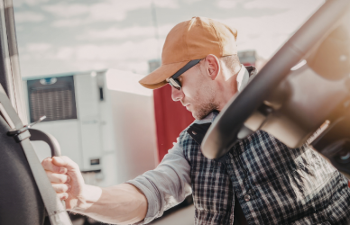 Learn how chameleon carriers avoid safety enforcement and what truck drivers should watch for when evaluating companies.