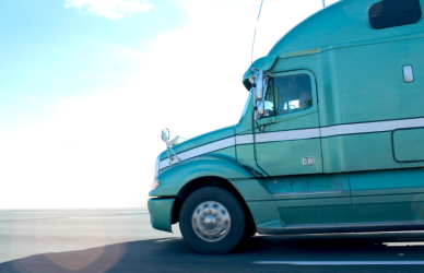 Truck drivers can reduce delays and citations by understanding state-level weight enforcement hotspots, inspection practices, and how weight compliance is enforced across U.S. highways.