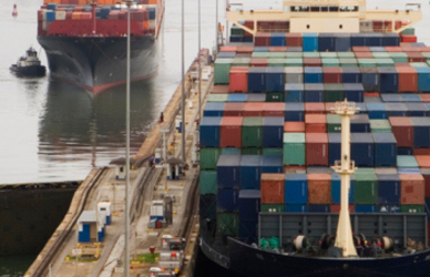 cargo ships at panama canal