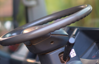 semi truck steering wheel