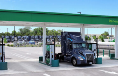 Clean Energy's new renewable natural gas (RNG) fueling station in Davenport, Florida.
