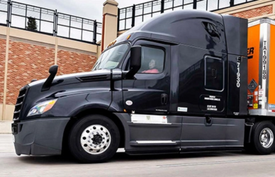 schneider owner operater truck pulling schneider trailer .Schneider’s upgraded FreightPower® platform is opening new doors for owner-operators by offering expanded freight access, advanced features, and improved trip planning, driving greater efficiency and productivity.