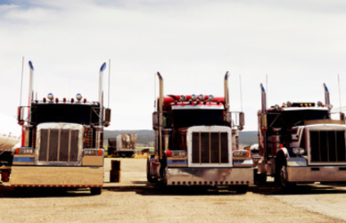 vintage semi trucks at truck show