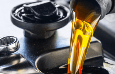 Engine with tools and oil