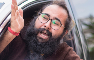 road rage man leaning out of car