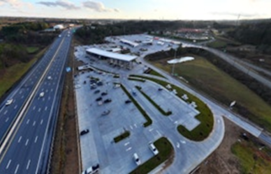 The Beckley Travel Plaza in West Virginia has reopened after a major renovation, offering travelers 24/7 dining options, EV charging stations, expanded restrooms, and more. Explore the revamped plaza near Exit 45 on Interstate 77, featuring local artisan shops and modern conveniences.