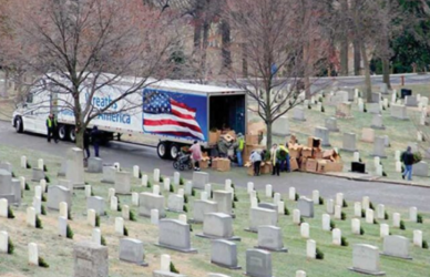In a collaborative effort to honor our nation's fallen heroes, the Truckload Carriers Association (TCA) has teamed up with Wreaths Across America (WAA) for this year's Truckloads of Remembrance initiative. This partnership also aims to provide vital support for the TCA Scholarship Fund.
