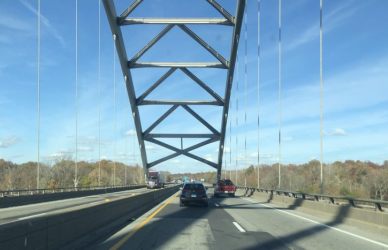 Truckers and motorists should prepare for lane reductions on the I-24 Ohio River Bridge between Illinois and Kentucky starting Monday. Expect delays as construction continues through October 14, with full project completion set for 2027. Stay updated and plan alternate routes.