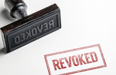 The FMCSA has decertified four electronic logging devices (ELDs) from its approved list, requiring affected carriers to transition to paper logs or compliant logging software. Learn about the decertification and key dates for compliance.