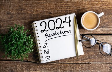 New year resolutions 2024 on desk.